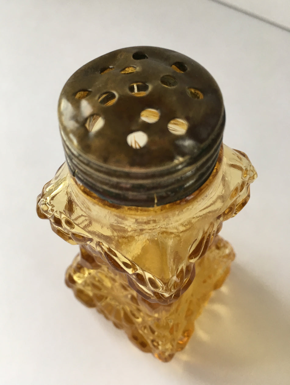 Daisy and Button Plain Pattern | EAPG Amber Glass Salt Shakers