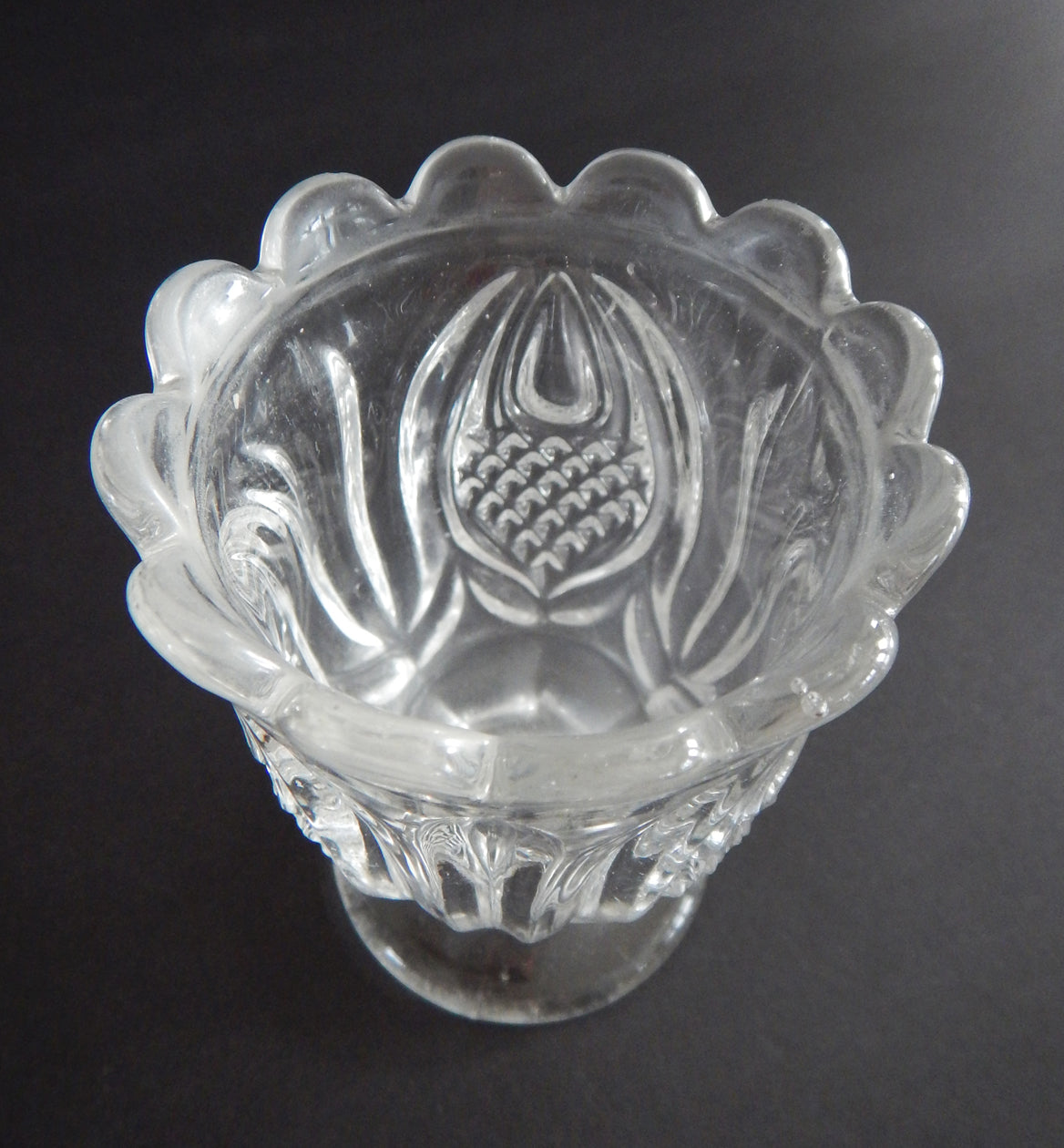 EAPG New England Pineapple pattern spooner inside image