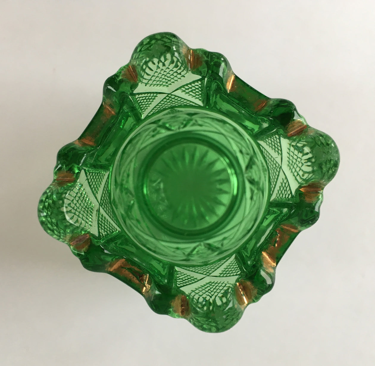EAPG green Sunbeam pattern toothpick holder bottom image