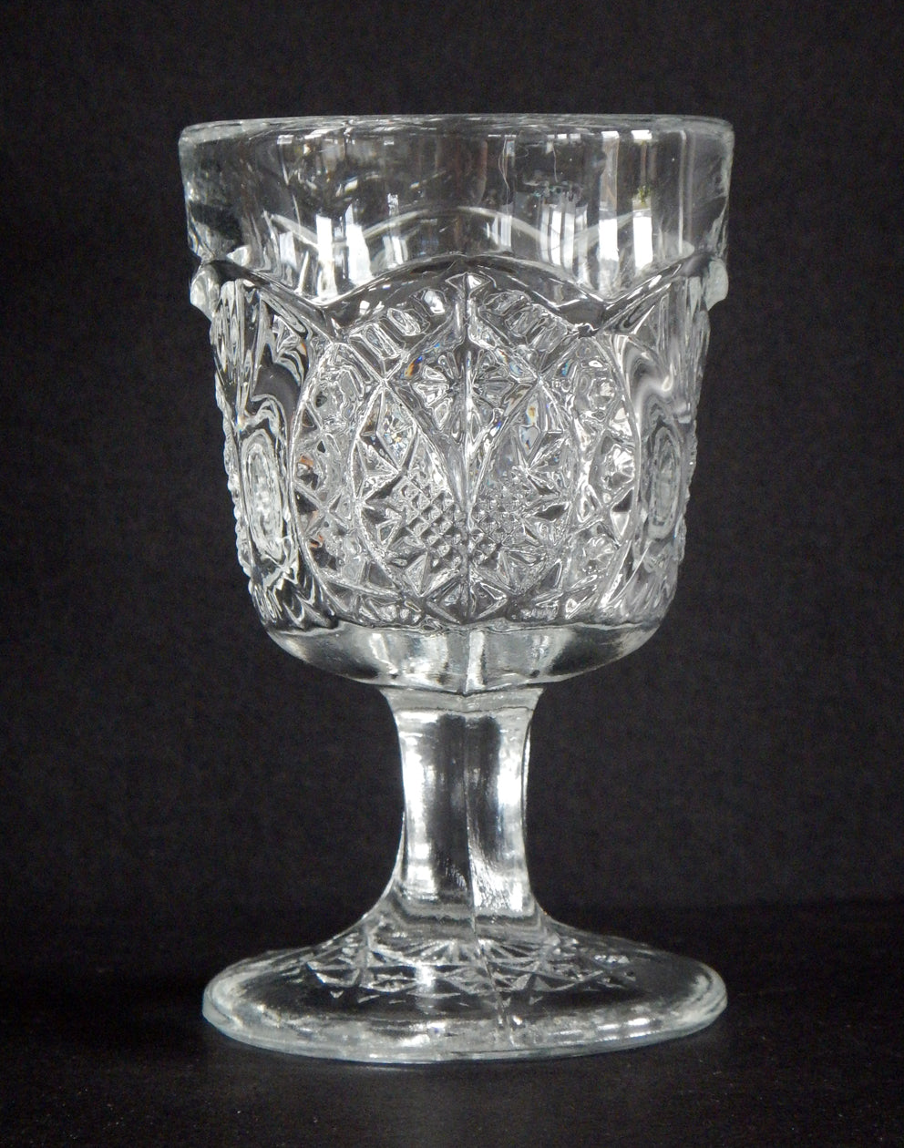 EAPG Arrowhead In Oval pattern wine glass full view image