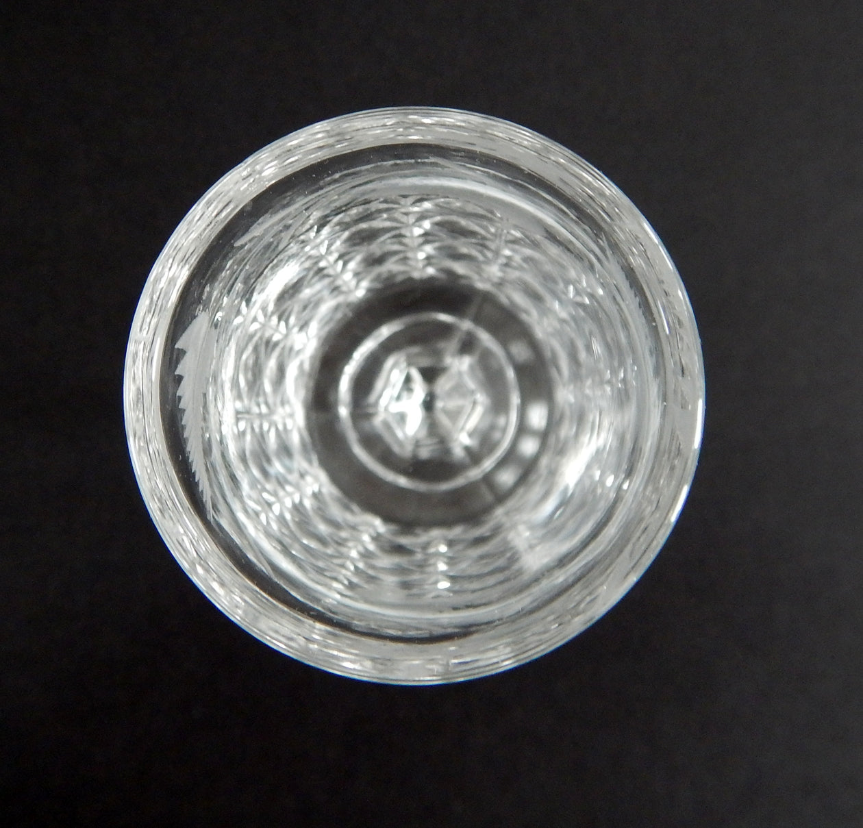 EAPG Mascotte pattern wine glass with etching top inside image